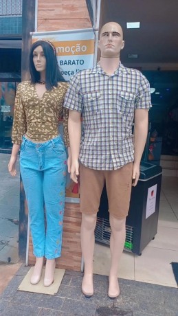 100-pecas-roupas-usadas-para-brechos-big-4