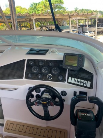 lancha-tela-hank-32-gas-ano-2000-240-hrs-big-1