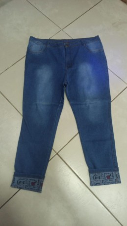 atacado-de-roupas-usadas-para-brechos-big-2