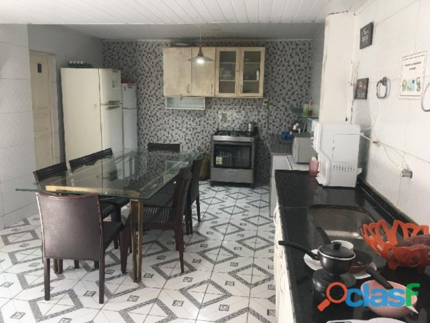 alugo-quarto-em-residencia-para-mocas-proximo-centro-de-maceio-big-3