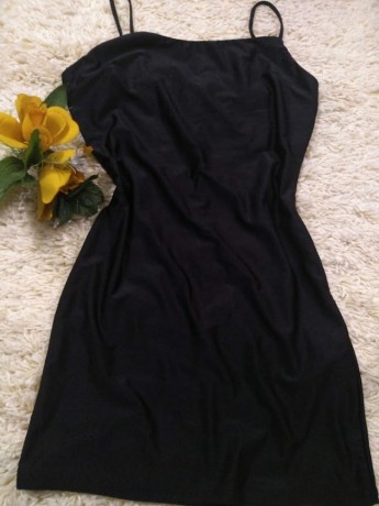 lotes-de-vestidos-usados-para-brechos-big-4