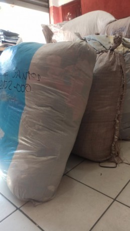 atacado-de-roupas-usadas-para-brechos-big-4