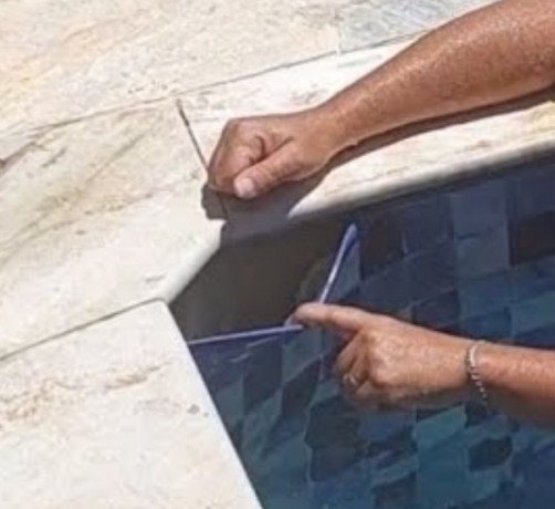conserto-de-vinil-da-borda-da-piscina-big-0